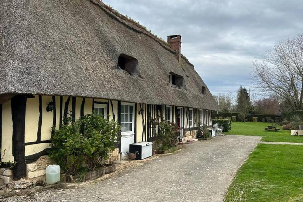 Chaumiere De Charme Cosy Villa Saint-Éloi-de-Fourques Екстериор снимка