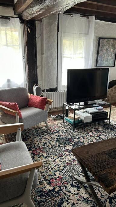 Chaumiere De Charme Cosy Villa Saint-Éloi-de-Fourques Екстериор снимка